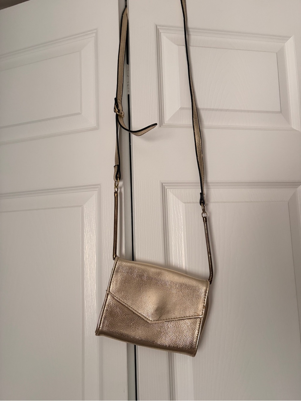 Madden Girl Metallic Gold Crossbody Bag